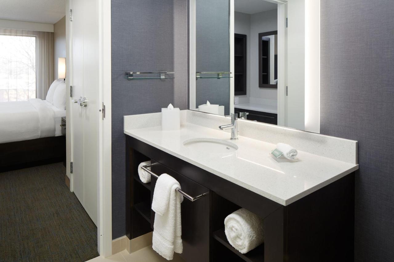 Residence Inn Montreal Midtown Bagian luar foto