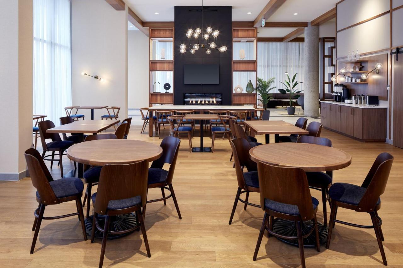 Residence Inn Montreal Midtown Bagian luar foto