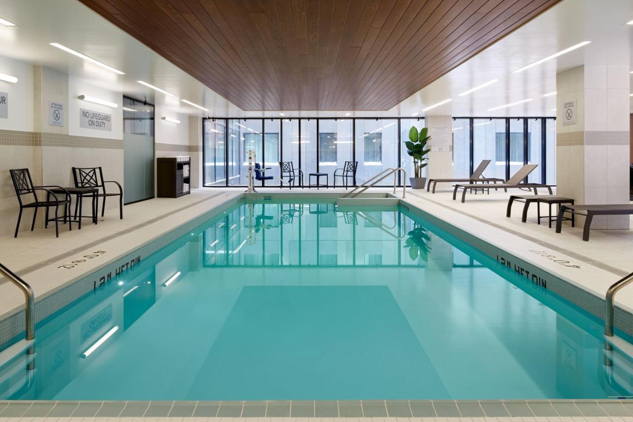Residence Inn Montreal Midtown Bagian luar foto